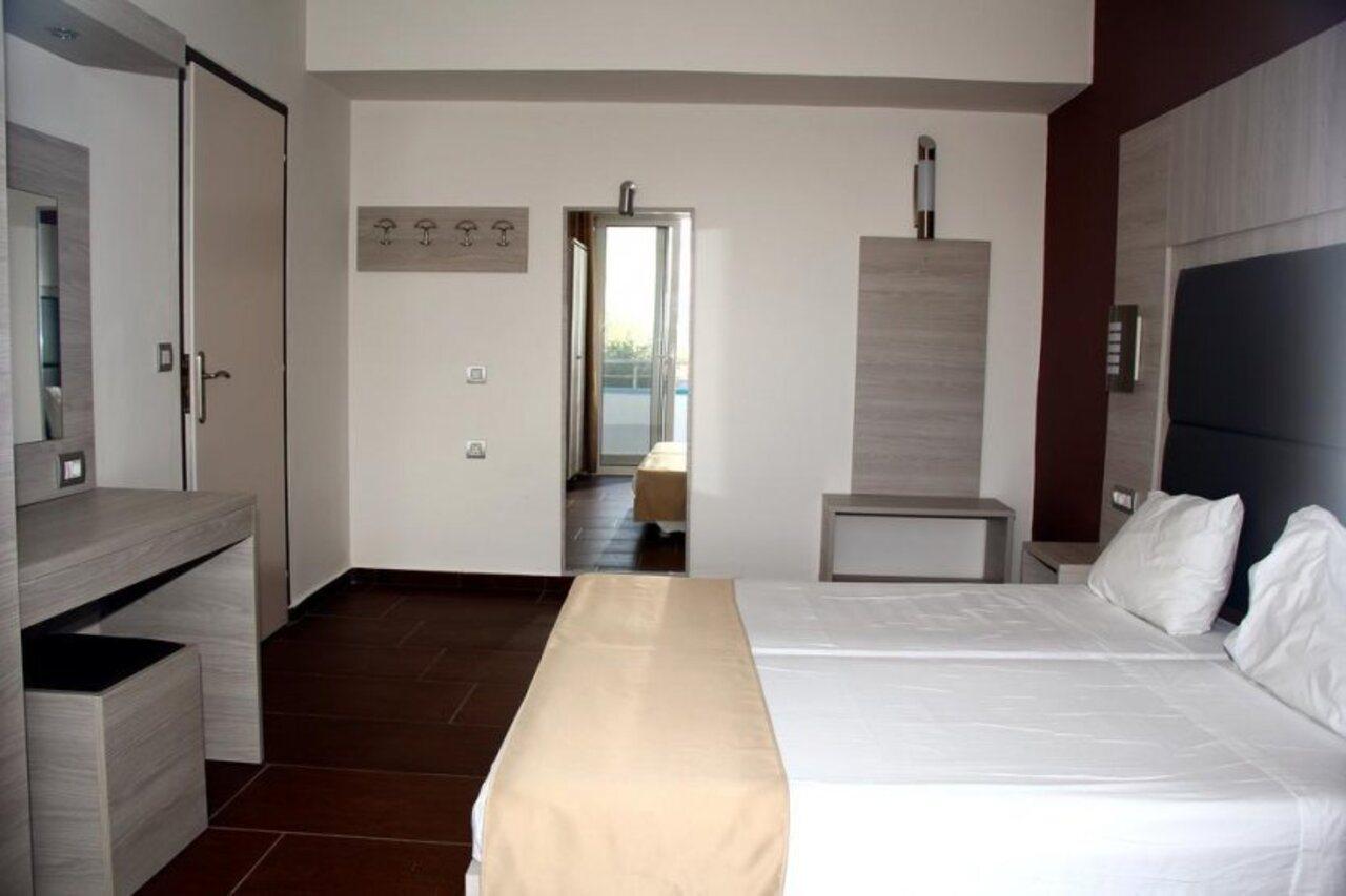 Karavos Hotel Apartments Archangelos  Exterior photo