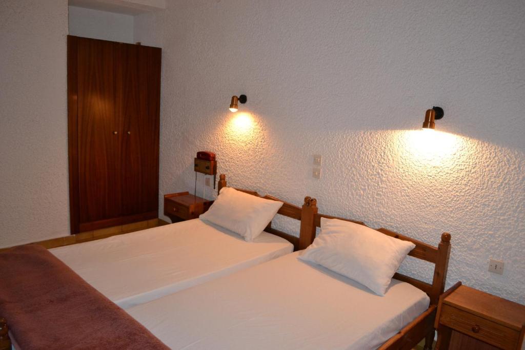 Karavos Hotel Apartments Archangelos  Room photo