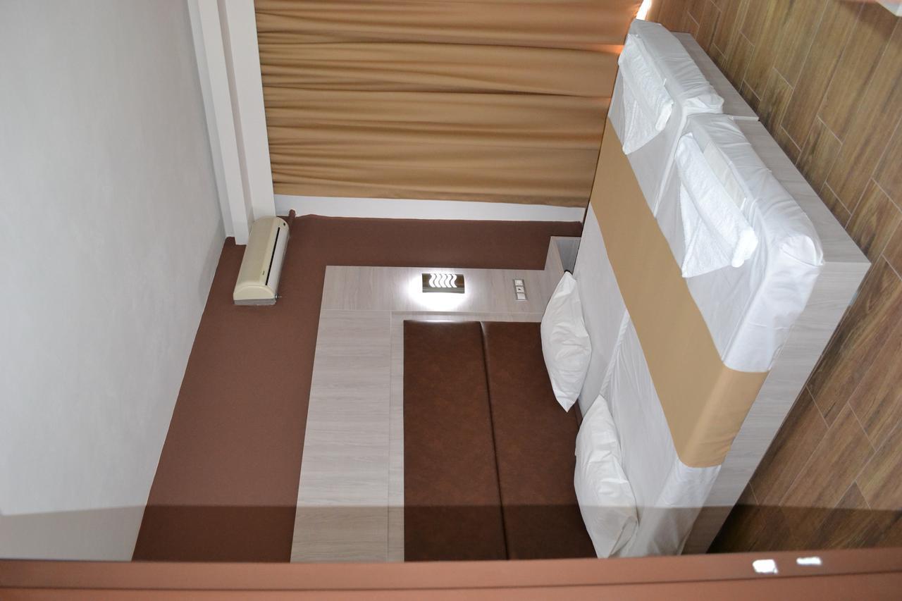 Karavos Hotel Apartments Archangelos  Exterior photo